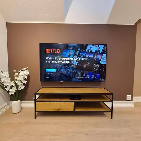 Appartamento Charming Penthouse Near Center, 2-br, King Bed, Stavanger